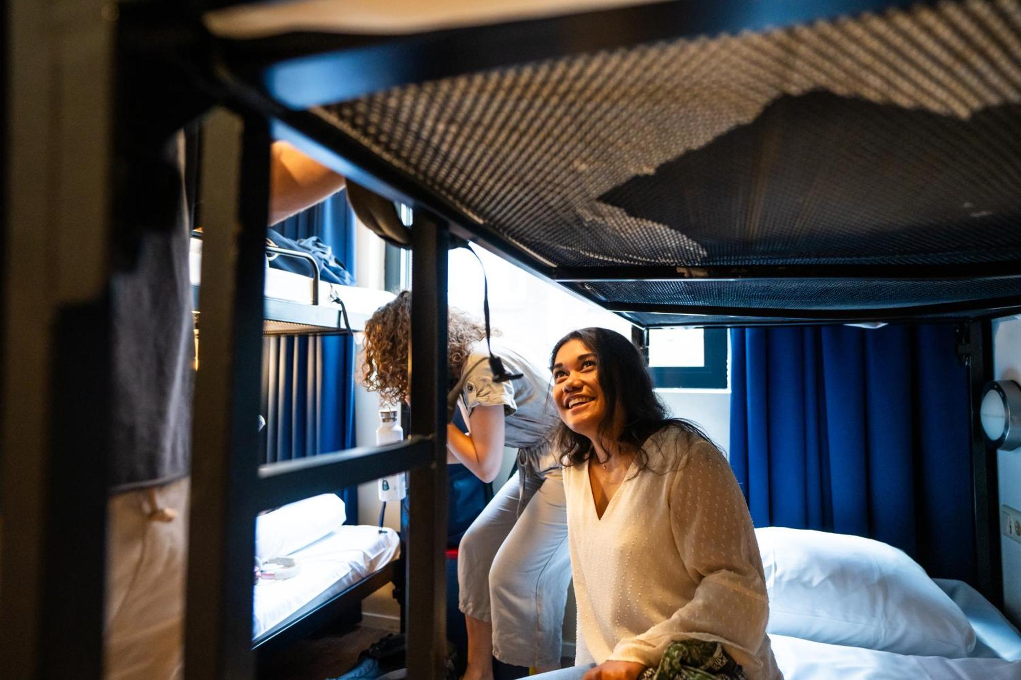 Bud Gett Hostels Groningue Extérieur photo