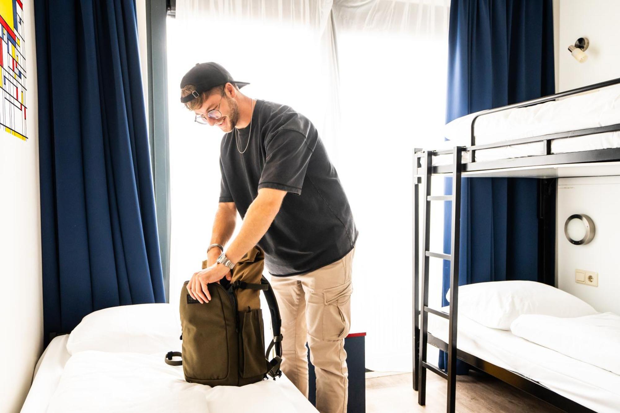 Bud Gett Hostels Groningue Extérieur photo