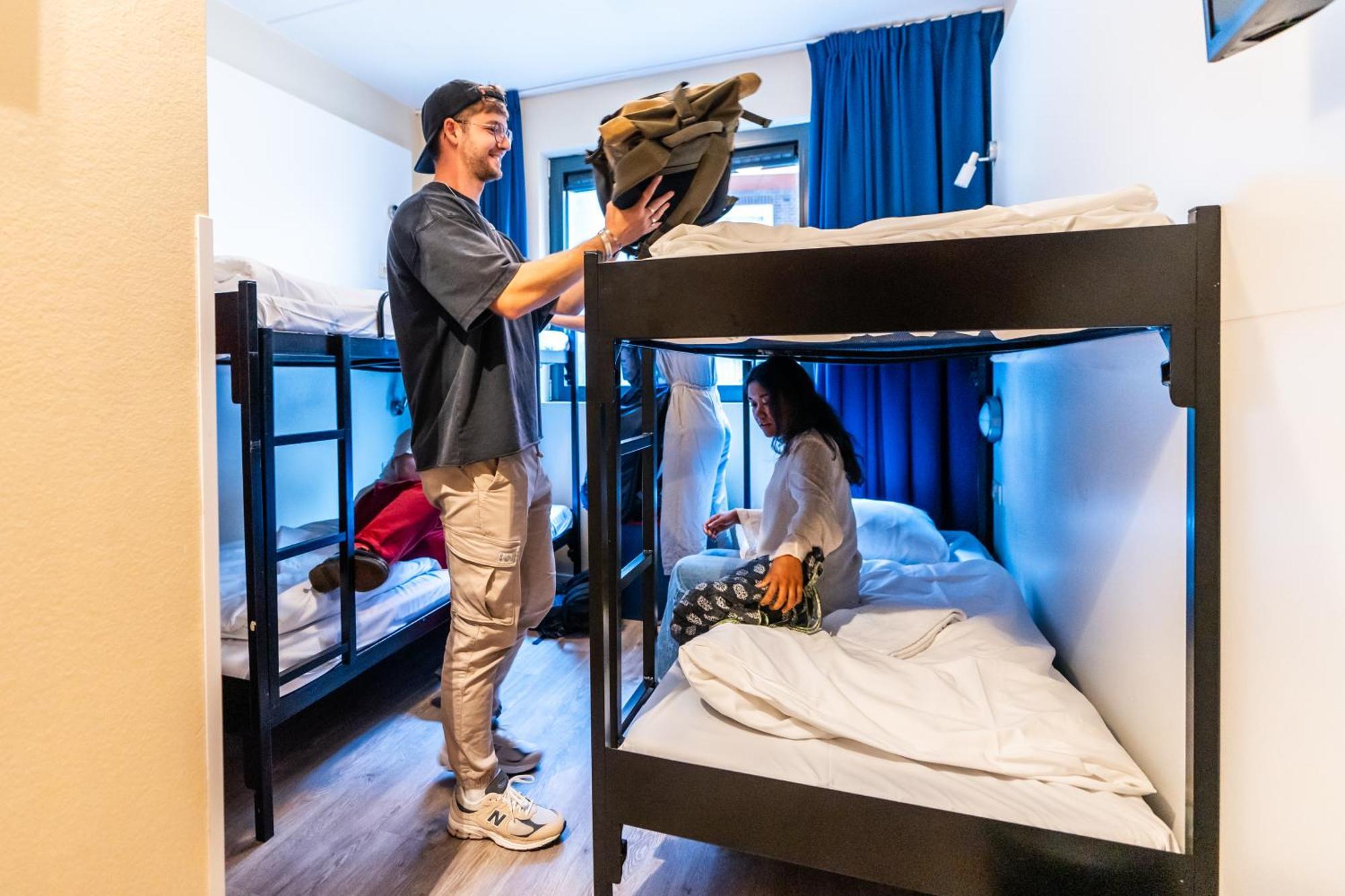 Bud Gett Hostels Groningue Extérieur photo